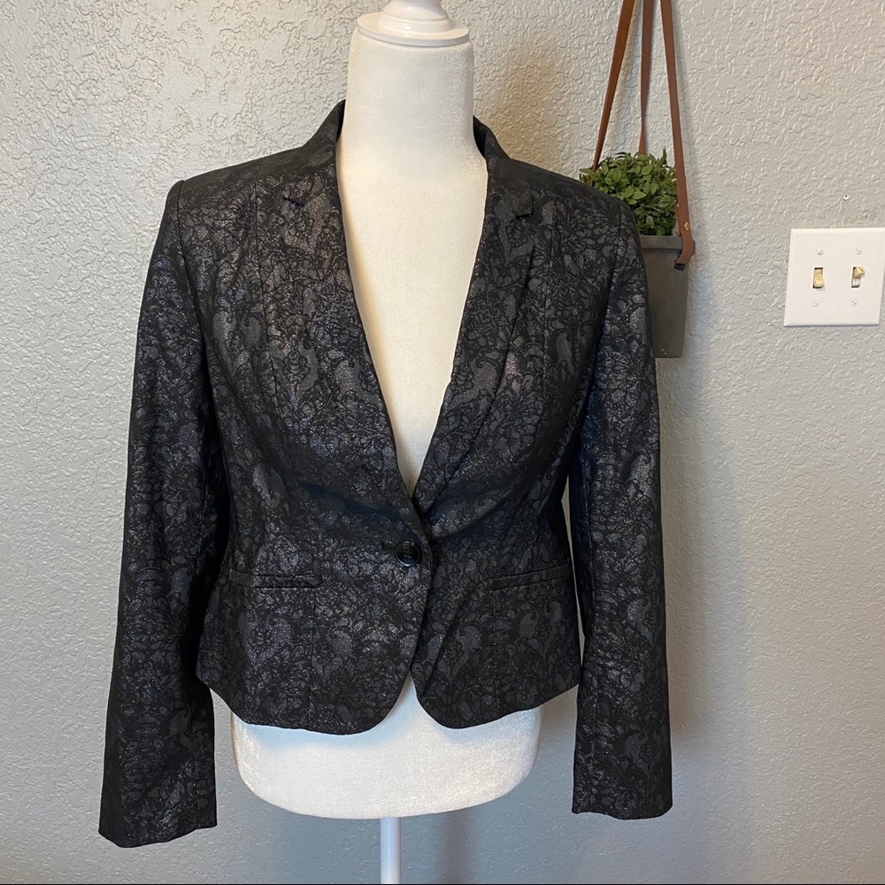 WORTHINGTON SPARKLY FLORAL BLAZER {Small P}